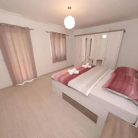 Villa Modern House Giulia Dobropoljana