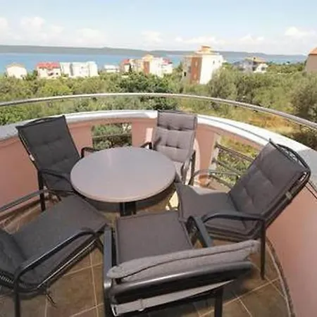 Modern House Giulia Villa *