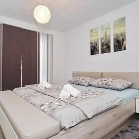 Villa Modern House Giulia *